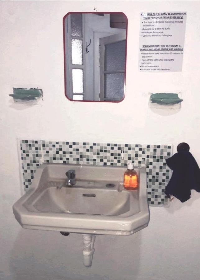 4 Grados Hostel Guatemala City Екстер'єр фото