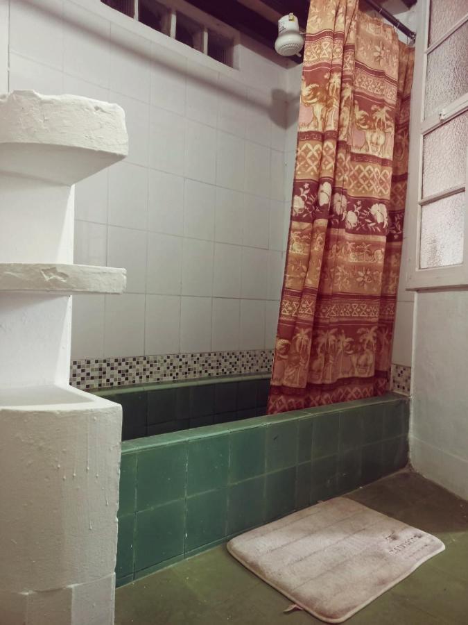 4 Grados Hostel Guatemala City Екстер'єр фото