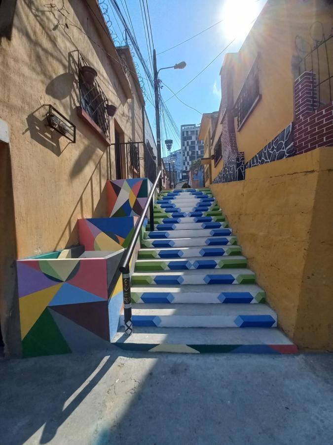 4 Grados Hostel Guatemala City Екстер'єр фото